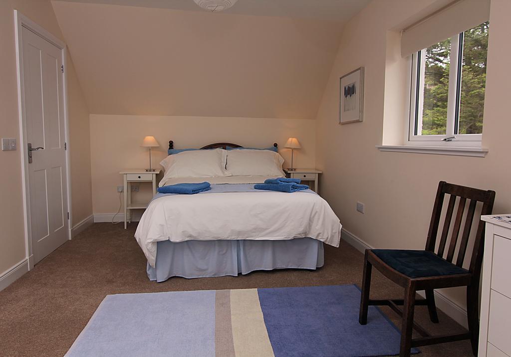 Tigh Uisdean Bed And Breakfast Achiltibuie Room photo